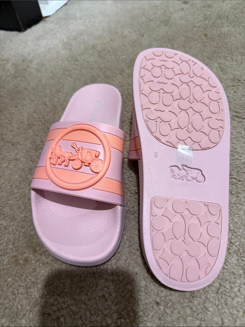 COACH pink and orange pool slides sandals rubber beach shoes size 6 - Picture 3 of 3